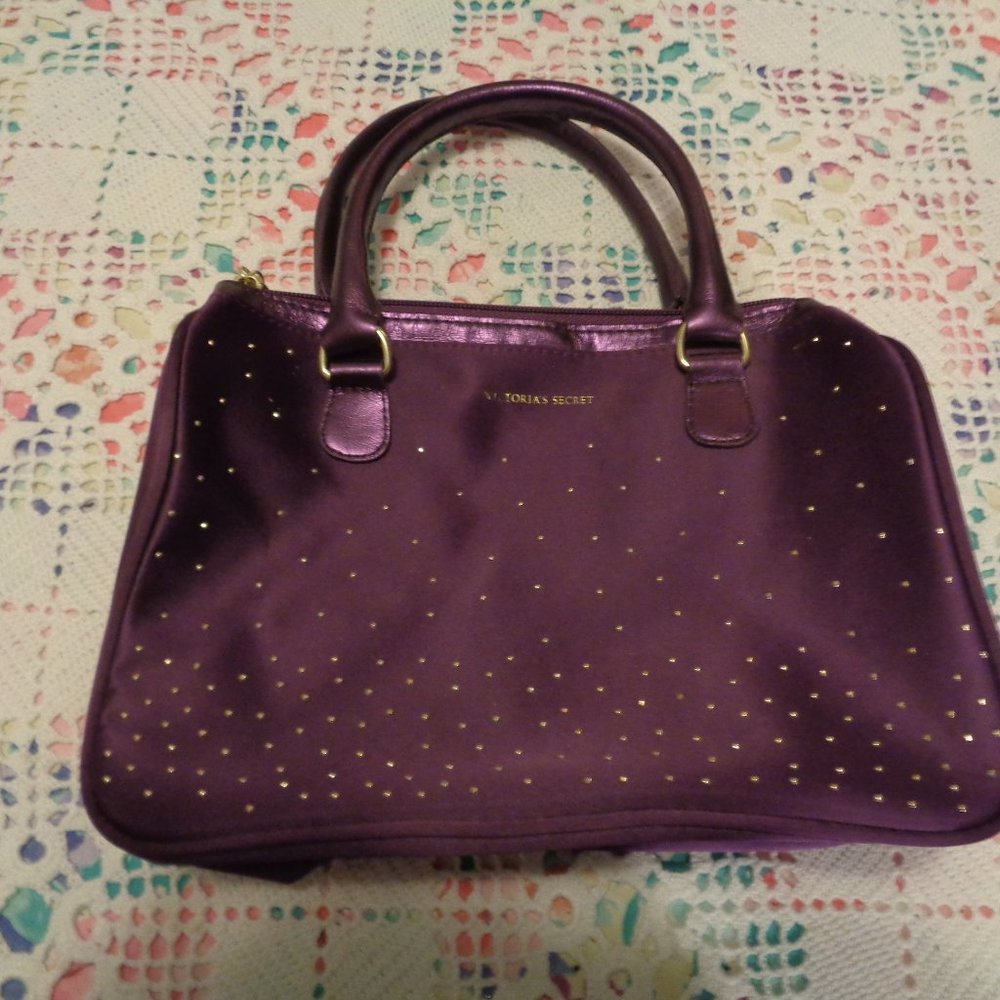 VICTORIAS SECRET SATINY PLASTICY BLING PURPLE BAG